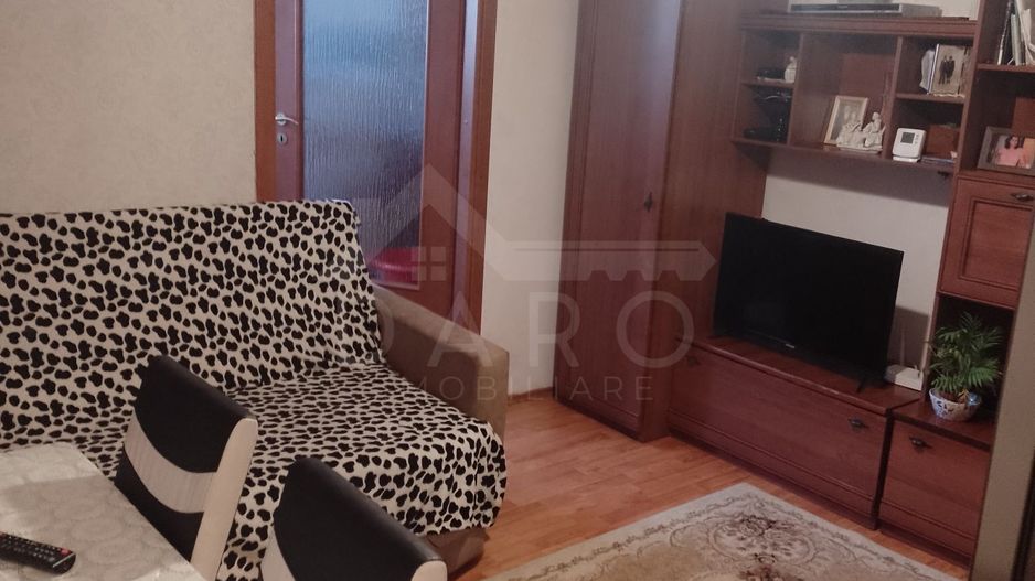 Vânzare apartament 2 camere - Poză 1