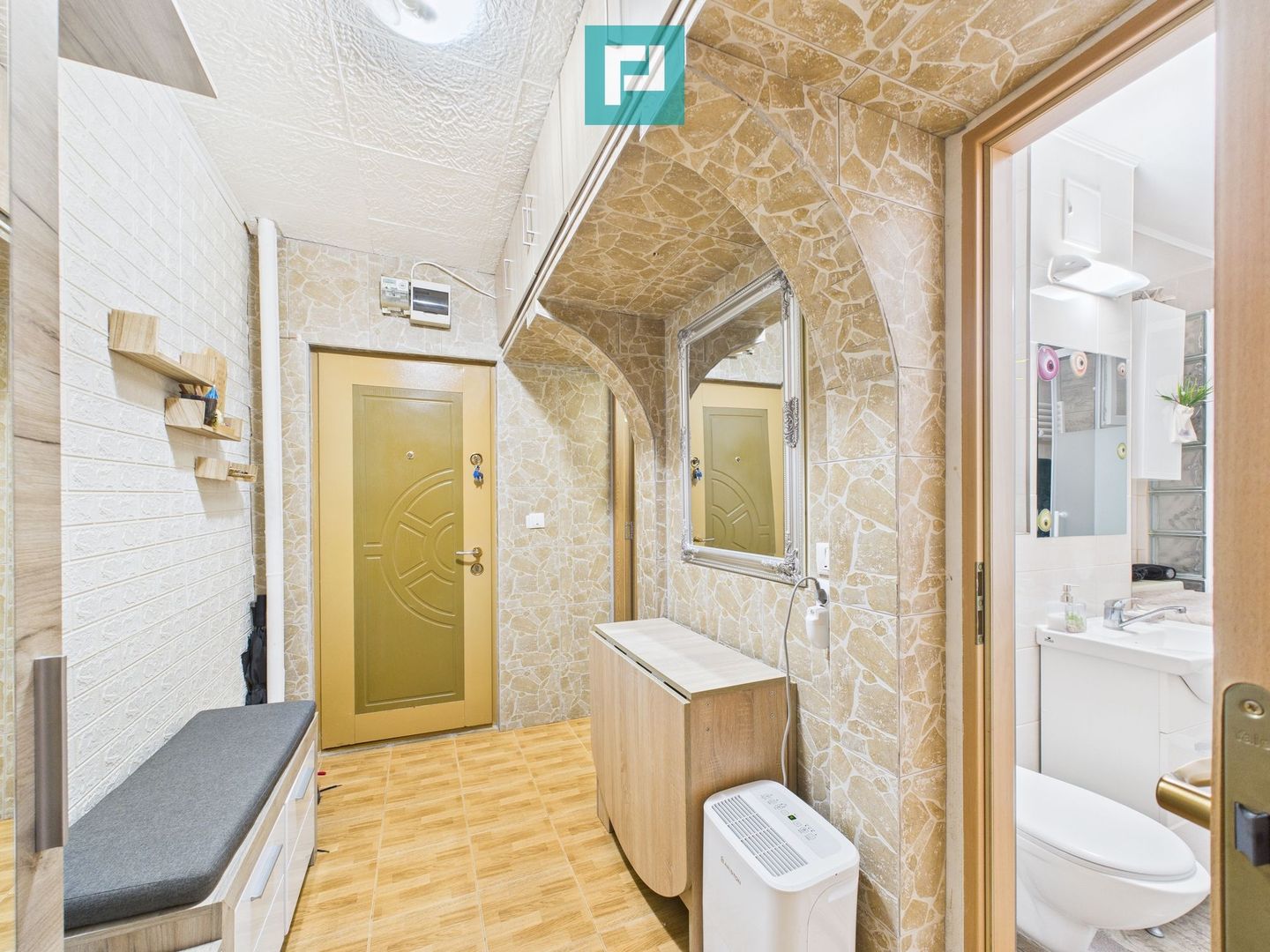 Apartament cu 2 camere la parter în Vlaicu - Poză 6