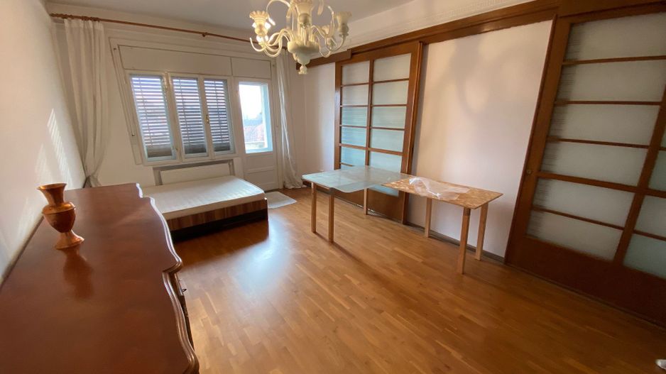 Apartament 5 camere  zona Cetatii - Poză 4