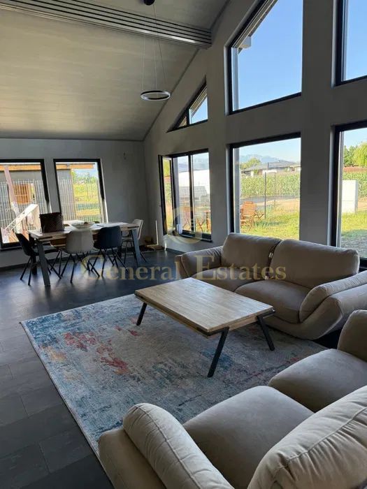 Casa deosebita Stupini complet mobilata si utilata - Poză 4