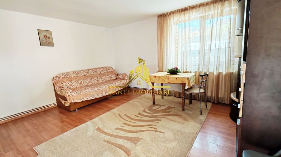 Garsoniera, decomandat, mobilat modern, spatios, Gruia, zona Garii - Poză 3