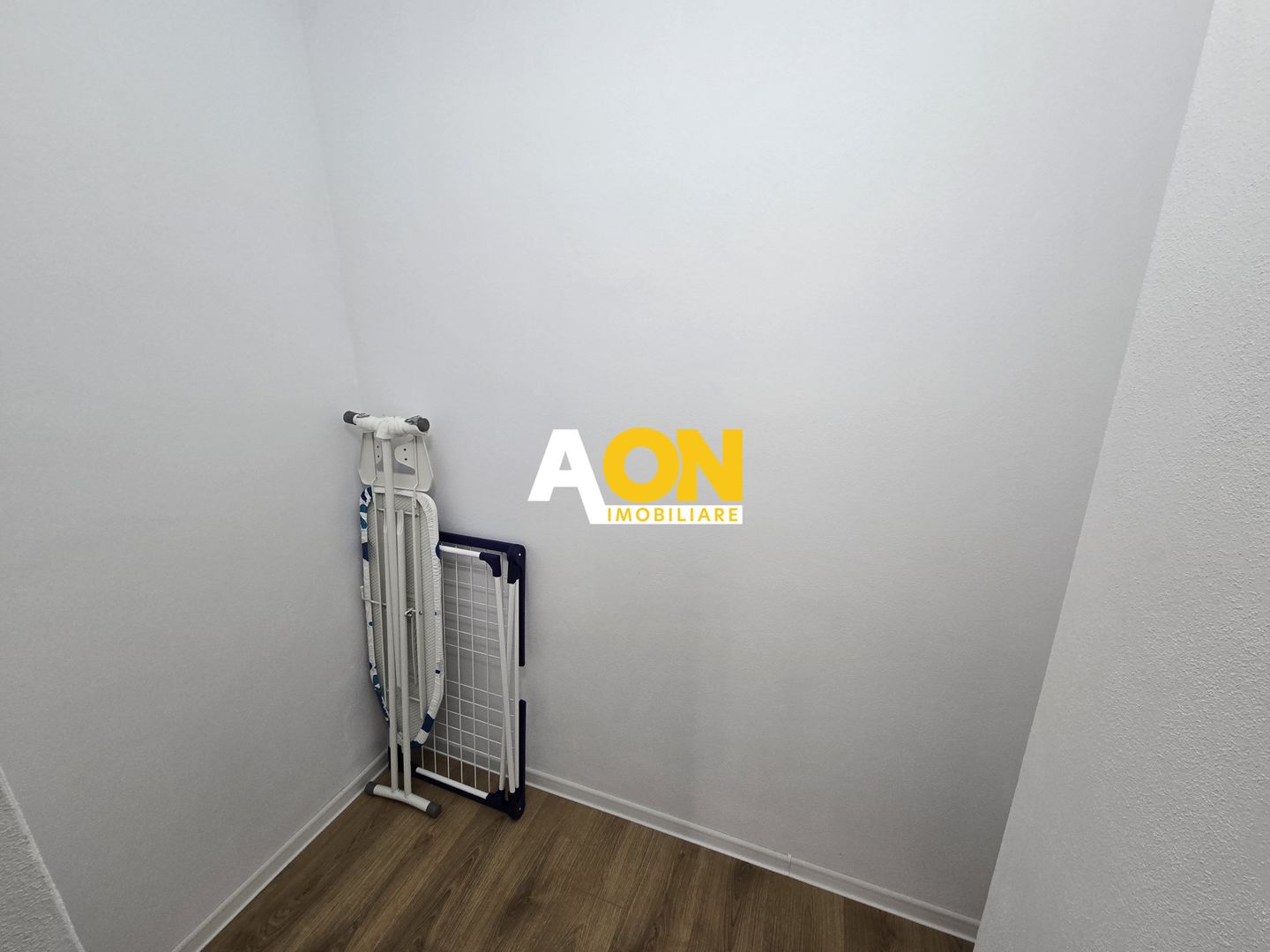 Apartament Modern 2 Camere – Bloc Nou, Loc de Parcare Inclus, Ampoi 3 - Poză 8