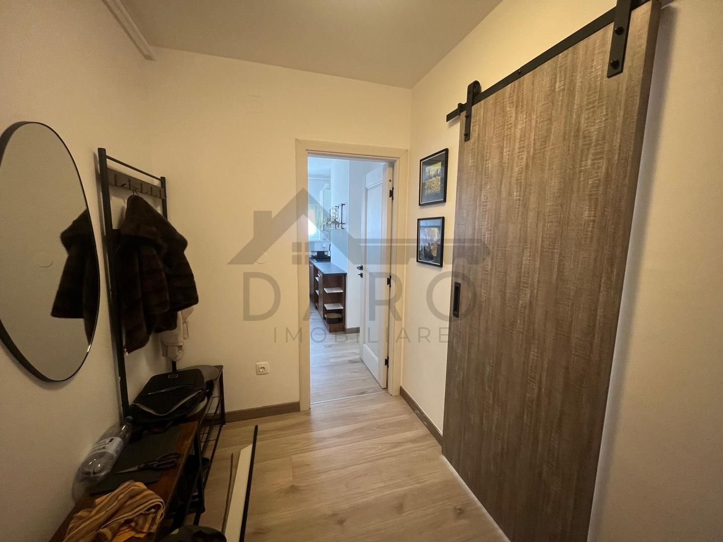 🏡 APARTAMENT CU 2 CAMERE DE ÎNCHIRIAT – ZONA CENTRALĂ, STRADA VIOLETE - Poză 6