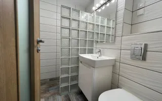 Apartament 2 dormitoare + living Podu Ros - Poză 17