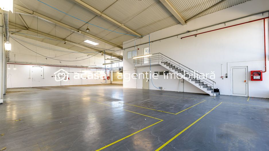 Hală industrială de vânzare 3495 mp zona Arad - Poză 3