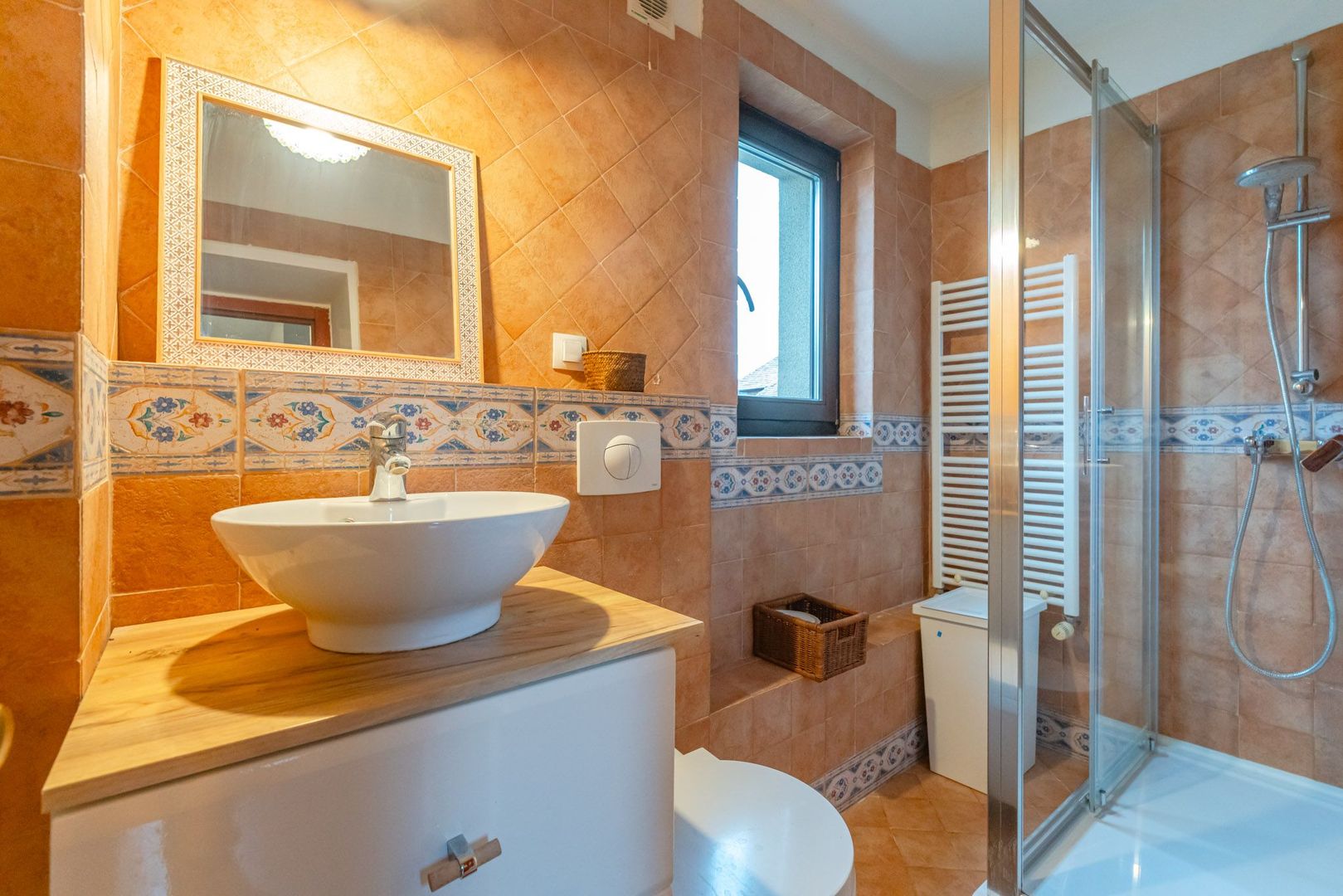 Casă individuală cu 7 camere lângă AFI Mall, ideală pentru birouri sau locuință - Poză 20