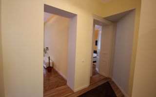 Apartament deosebit cu 3 camere de închiriat în zona Odobescu - Poză 6
