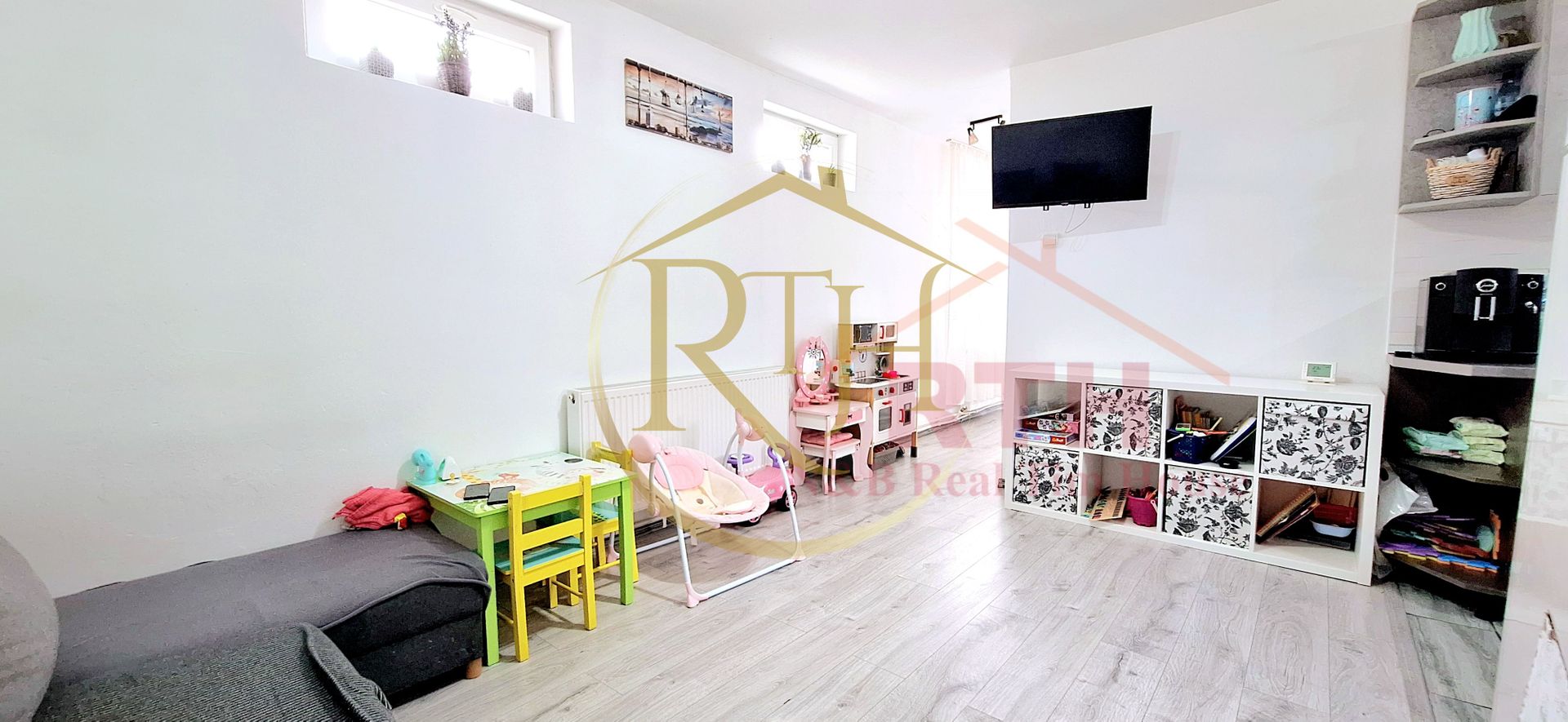 Casa individuala, 3 camere, fara teren, zona Plopi, langa Scoala - Poză 17