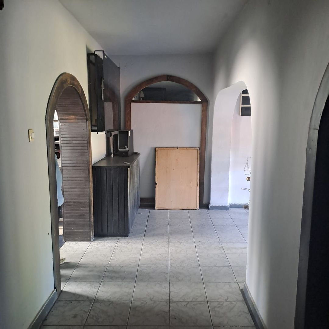 BRASADAS vinde prin REPREZENTARE EXCLUSIVA casa 8 cam 450mp. - Poză 2