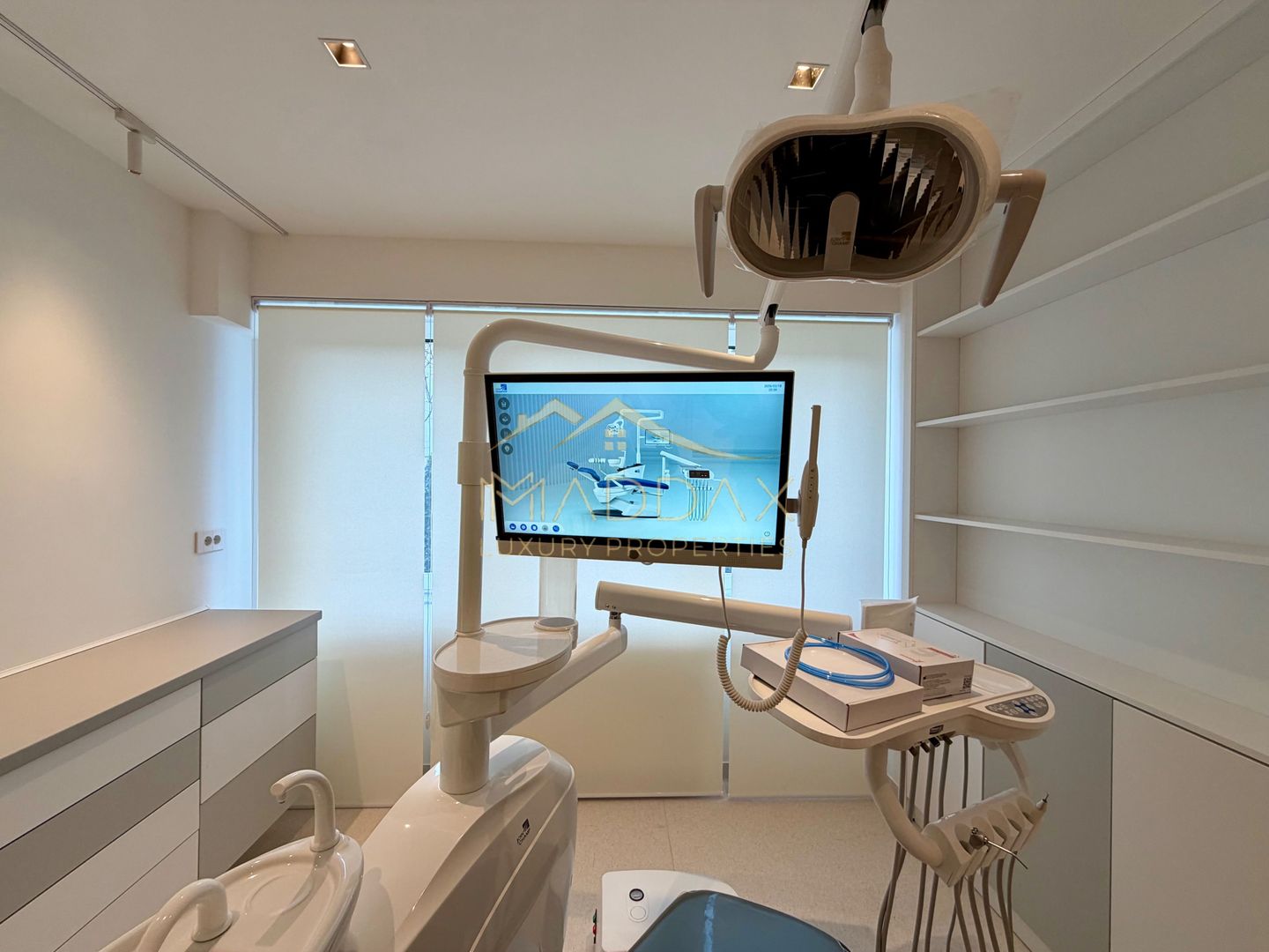 Spatiu comercial *105mp* / cabinet stomatologic / Sos. Nordului Herastrau - Poză 15