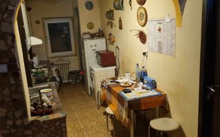 Apartament cu 3 camere Zona Gruia - Poză 4