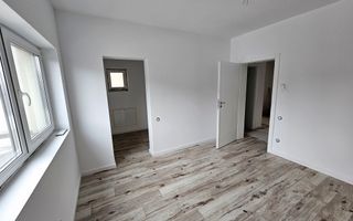 1/2 Duplex finisat 90%, 4 camere, 317 mp teren, zona Centru - Poză 6