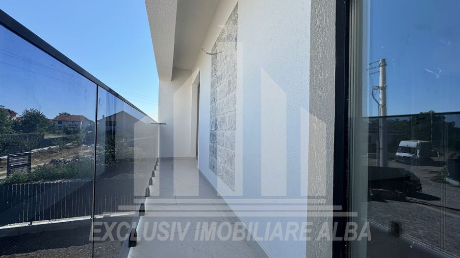 Casa in regim cuplat de vanzare, Cetate - Poză 8