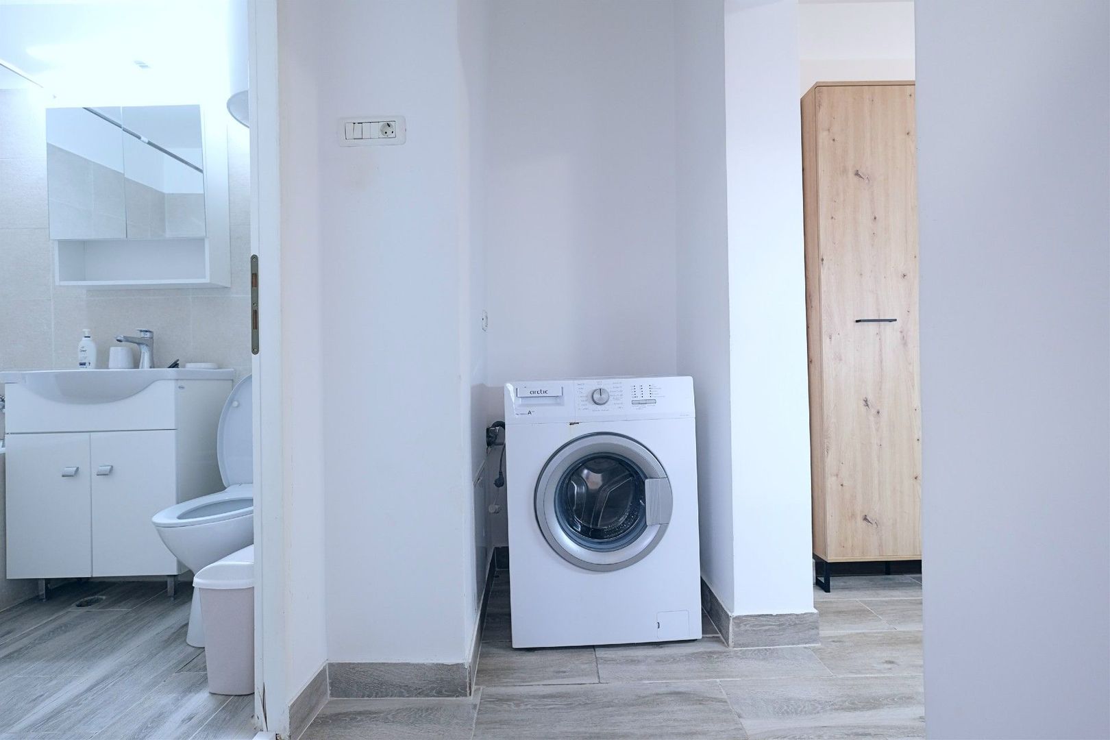 Apartament cu 2 camere de vânzare în Teiul Doamnei, Bucuresti - Poză 10