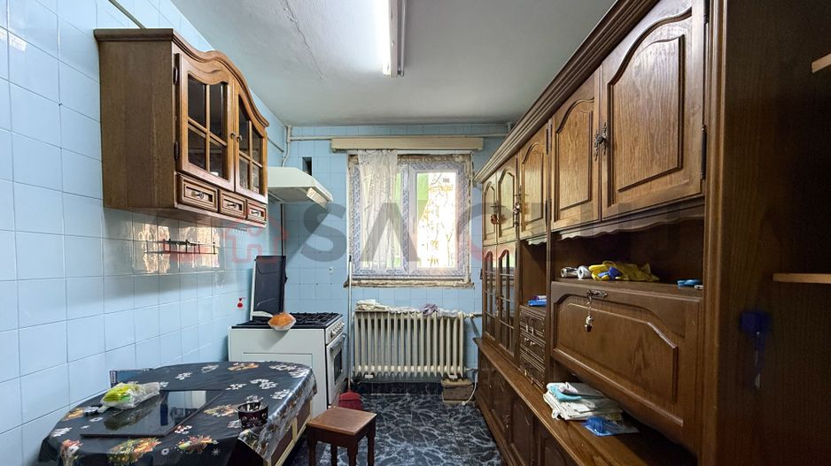 2 camere, parter cu balcon, garaj inclus, Gheorgheni - Poză 3