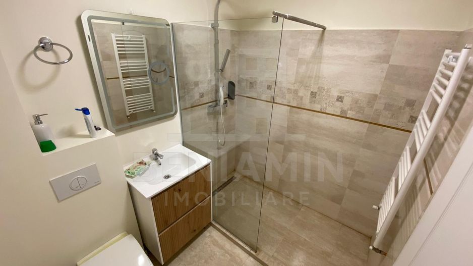 Apartament modern 3 camere-Zona Ciuperca-Loc de parcare-Disponibil - Poză 7