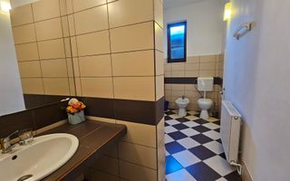 Str Lunga apartament pretabil birou/cabinet , parter stradal - Poză 6
