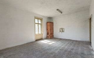 VÂNZARE/SCHIMB CU TEREN  - Clădire interbelică, centru oraș Siret - Poză 20