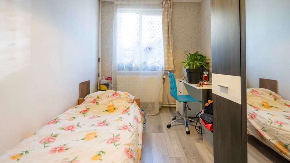 Apartament 3 camere parter Spitalul Judetean - Poză 8