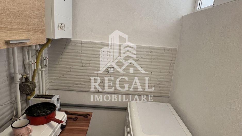 Garsonieră 28 mp + balcon – zona M4 – etaj 1 - Poză 4