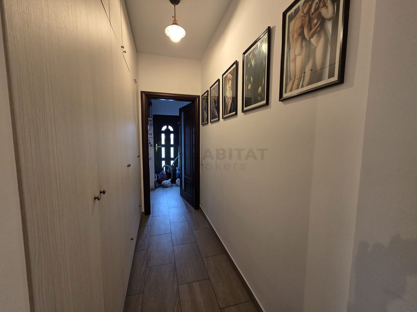 Casă unicat, stil american, 4 camere, garaj, teren 450 mp – Tunari - Poză 21