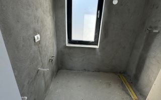Vila Otopeni Odaile, curte GENEROASA 390m2 - Poză 9