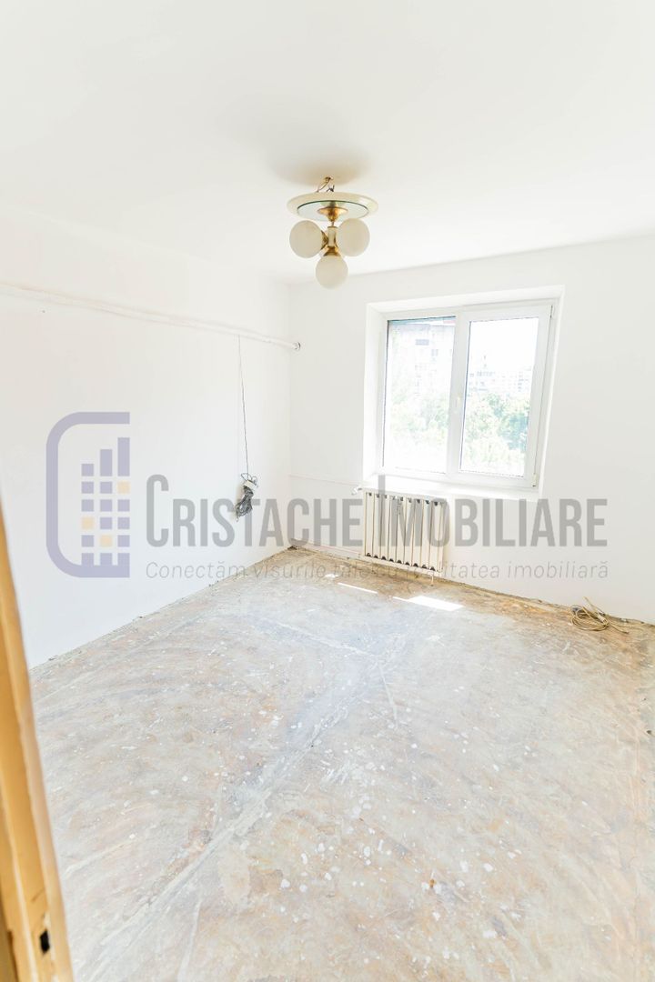 Fără comision! Apartament decomandat, 3 camere, an 1985, etj. 5, bloc anvelopat - Poză 4