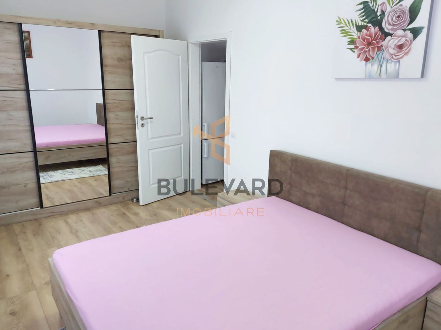 Apartament cu 3 camere si parcare subterana, zona strazii Eroilor! - Poză 5