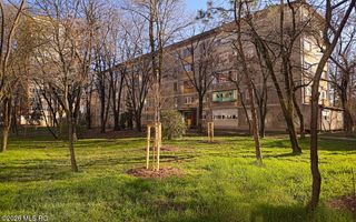 Circumvalatiunii - Gheorghe Lazar - 4 Camere, Etaj 3, 2 Bai, Centrala - Poză 1