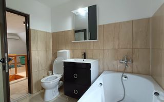 Casă 4 camere de închiriat | Curte mare | Dumbrăvița - Poză 17