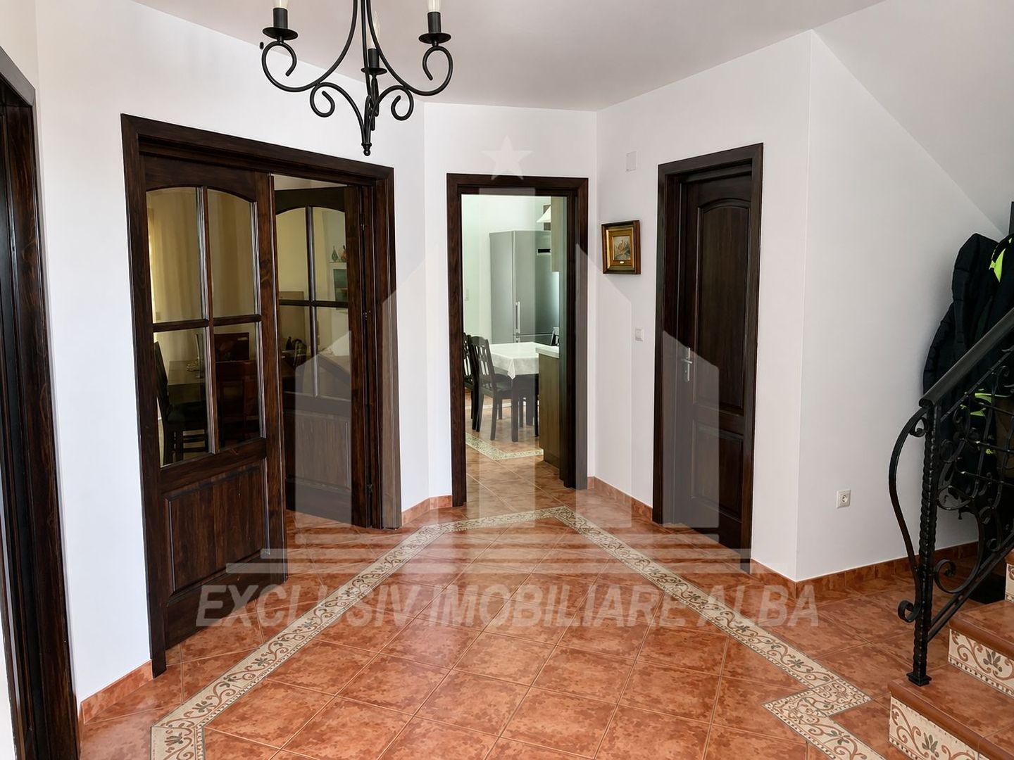 Casa individuala | De vanzare | 310 mp | 560 mp teren | Alba-Micesti - Poză 4