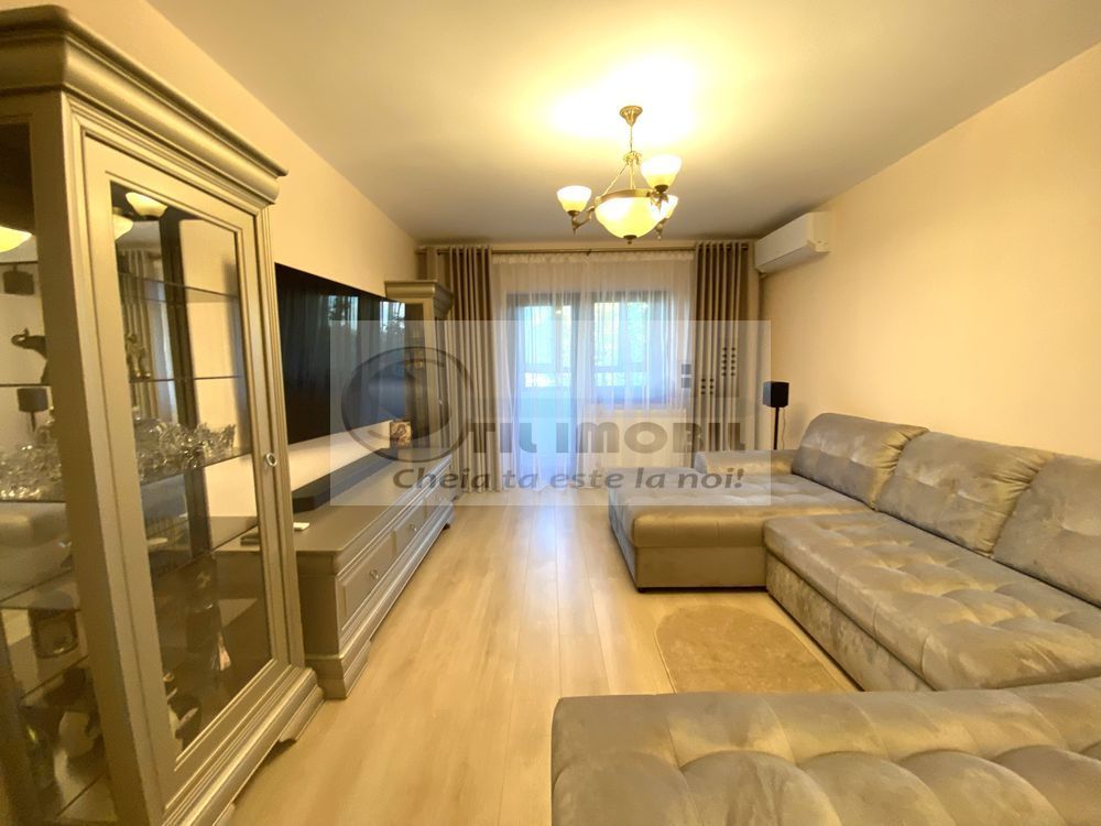 Ap spațios 2 camere, renovat modern, Nicolina, etaj 3/4 127.000 € - Poză 2