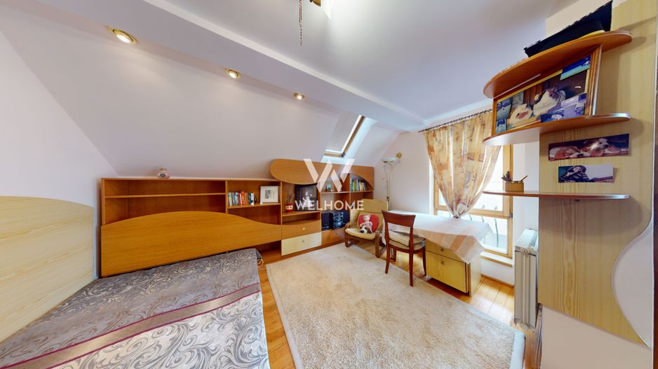 Casa individuala - 7 camere, 278 mp utili - Strand - Poză 23
