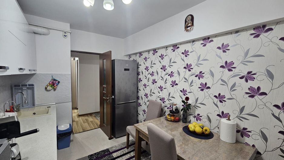 Apartament deosebit 3 camere – lux, complet mobilat, zonă excelentă - Poză 9