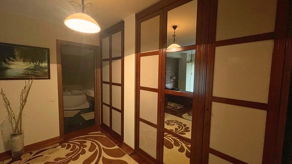 Bellevue Residence I 4 Camere cu priveliste panoramica - Poză 9