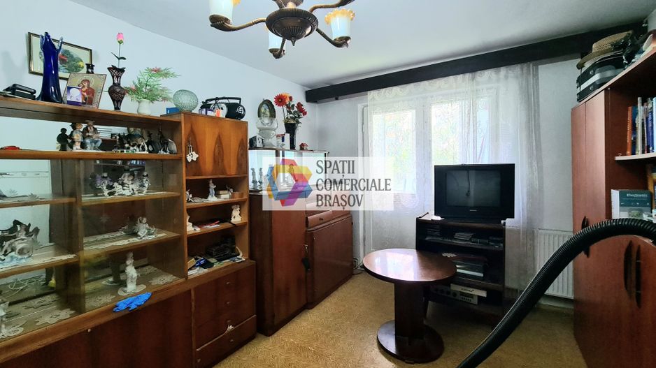 Apartament de vânzare, două camere, Brasov, zona Astra - Someșul,  55 mp. - Poză 3