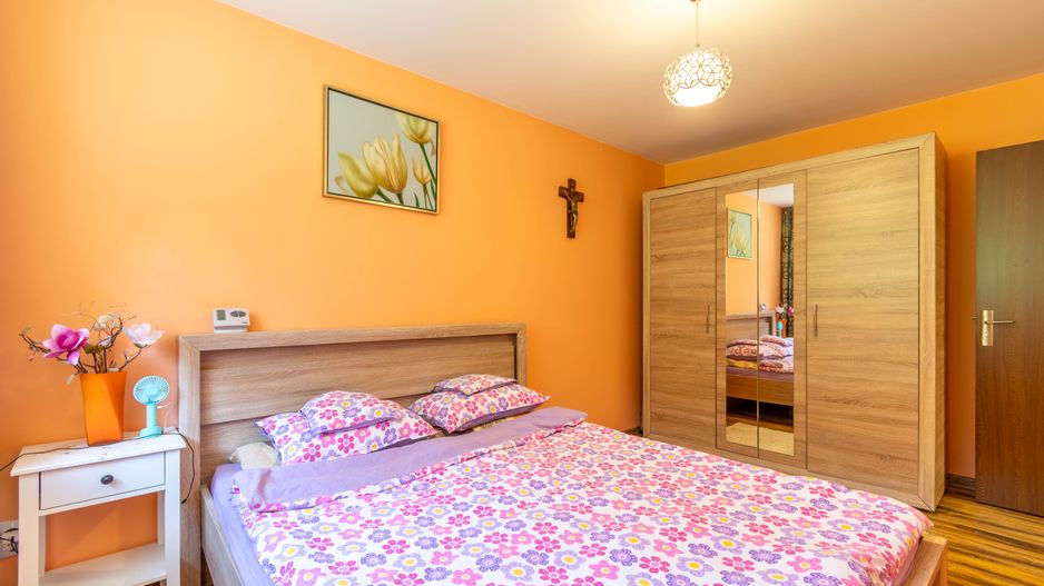 Apartament 2 camere de vanzare – Demisol - zona Campului - Poză 8