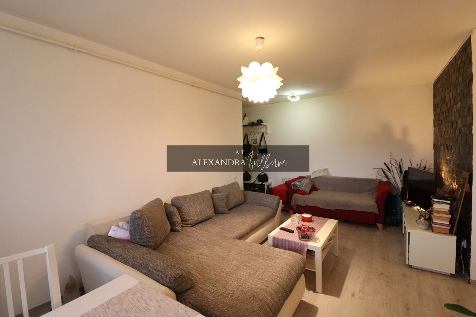 Apartament 3 camere I Zona Avram Iancu I Floresti - Poză 2