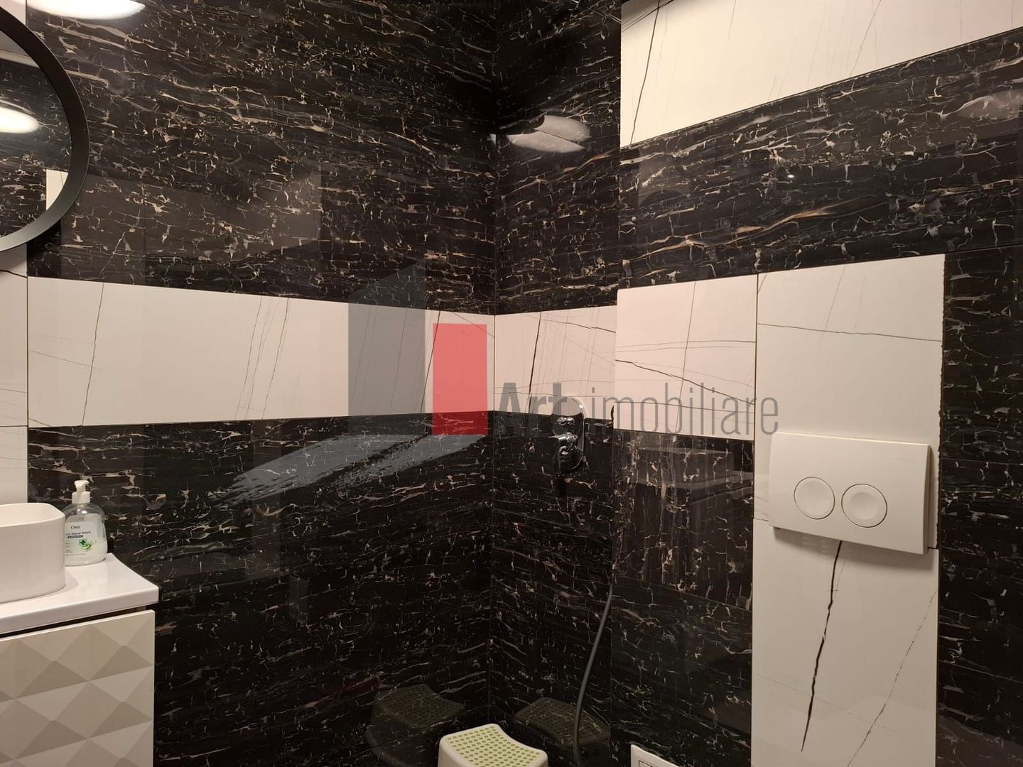 Apartamentul "SCARSITA" , bloc exclusivist, bloc nou - Poză 20