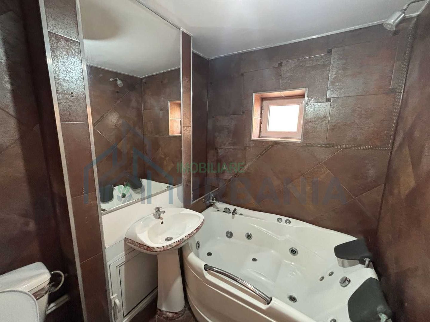 Privat, apartament 3 camere Centru, Strada Gării, etaj 1, 72m2, 2 băi. - Poză 7