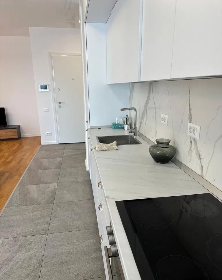 Apartament 2 camere Aviatiei de inchiriat disponibil imediat - Poză 3