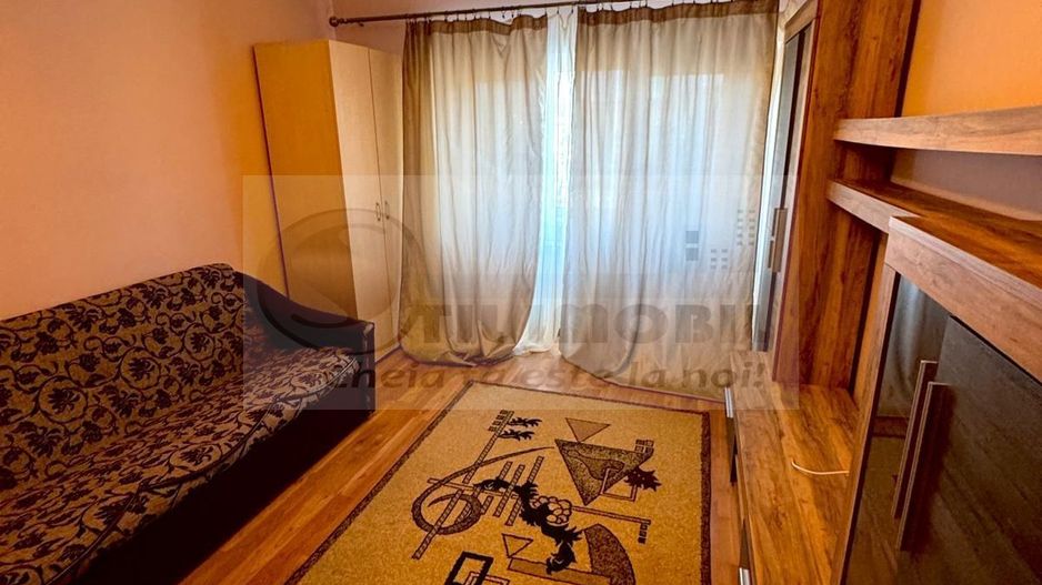 Apartament 3 camere – zona Nicolina(prima stație după Podul Ros) - Poză 2