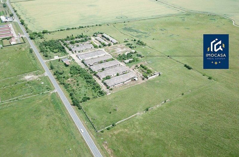 Hale depozitare, grajd, Curte betonata, Horia Jud. Arad - Poză 2