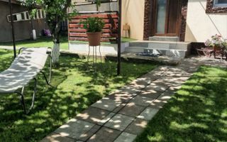 Garsonieră de închiriat într-o casă cu terasă, în Valea Lupului - Poză 1