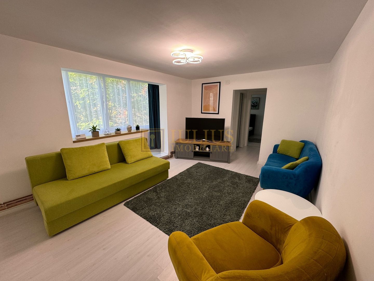 Sagului - Ana Ipatescu, 2 camere, centrala proprie, amenajat modern. - Poză 1