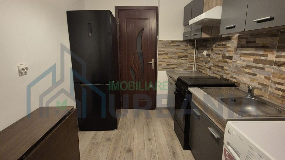 Inchiriez ap 2 camere decomandat - Poză 3