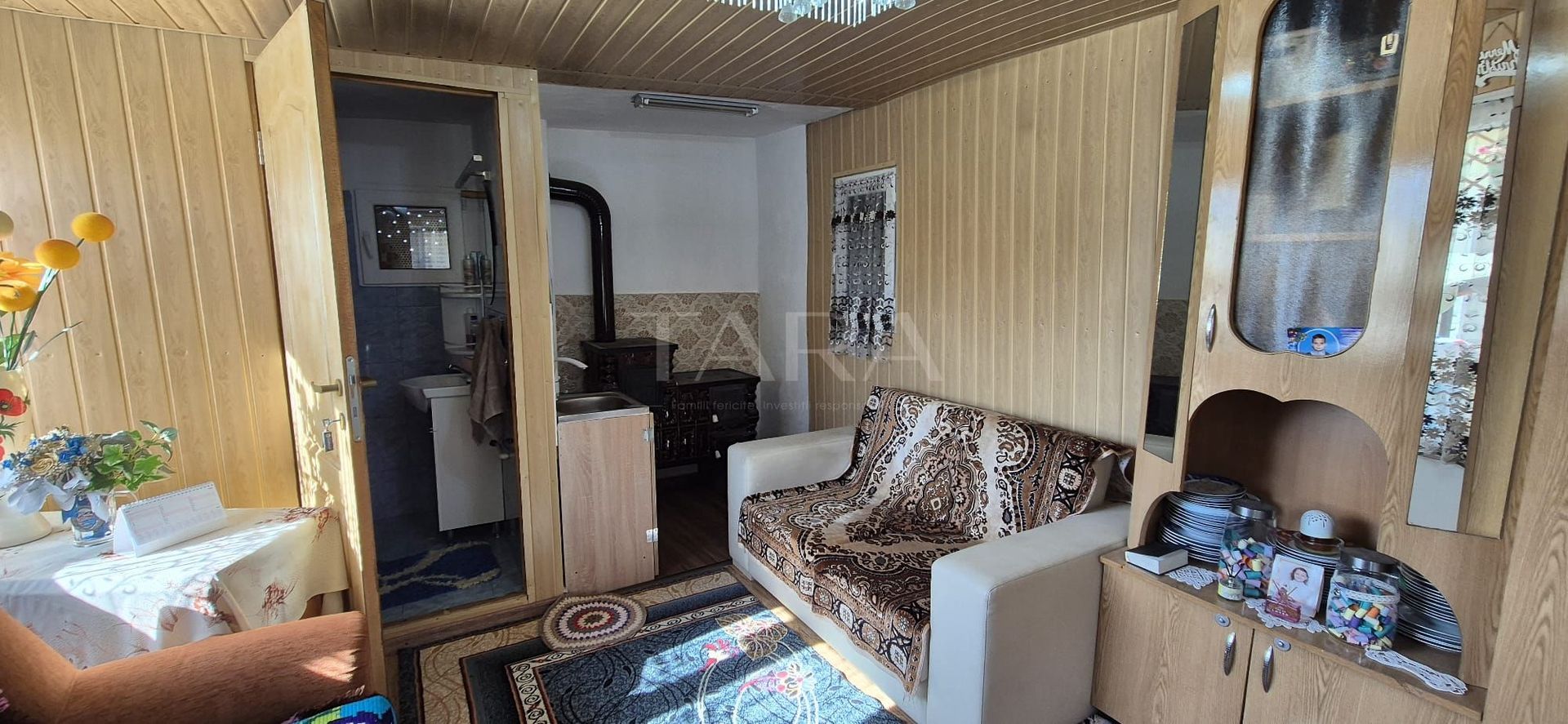 Vanzare casa Apahida, retrasa de la zgomotul si traficul cotidian. - Poză 4