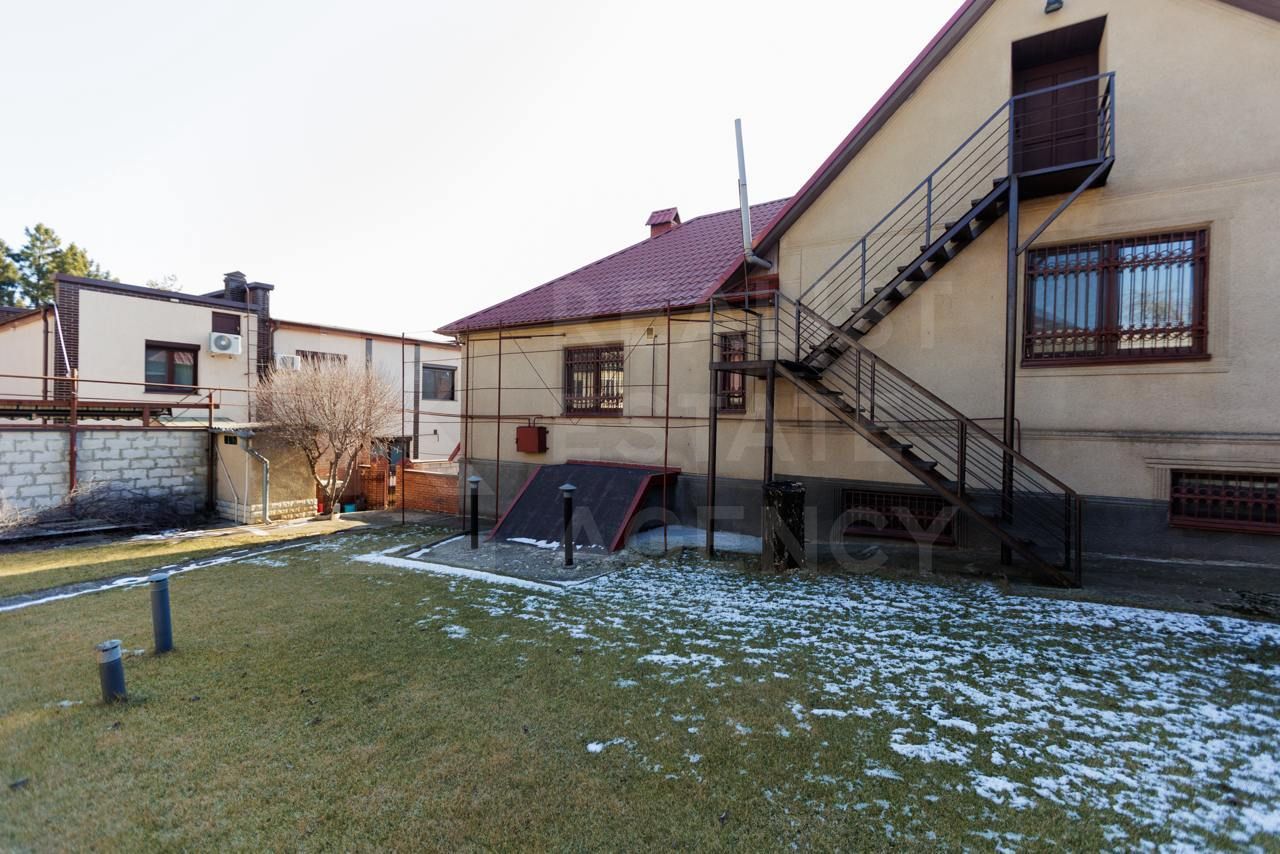 Vânzare, casă, 2 nivele, 170 mp, str. Nicolae Gribov, Durlești - Poză 2