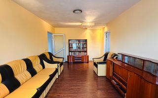 De vanzare Apartament 3 camere Tiglina 3, Galati, 75mp, et.4/4 - Poză 7