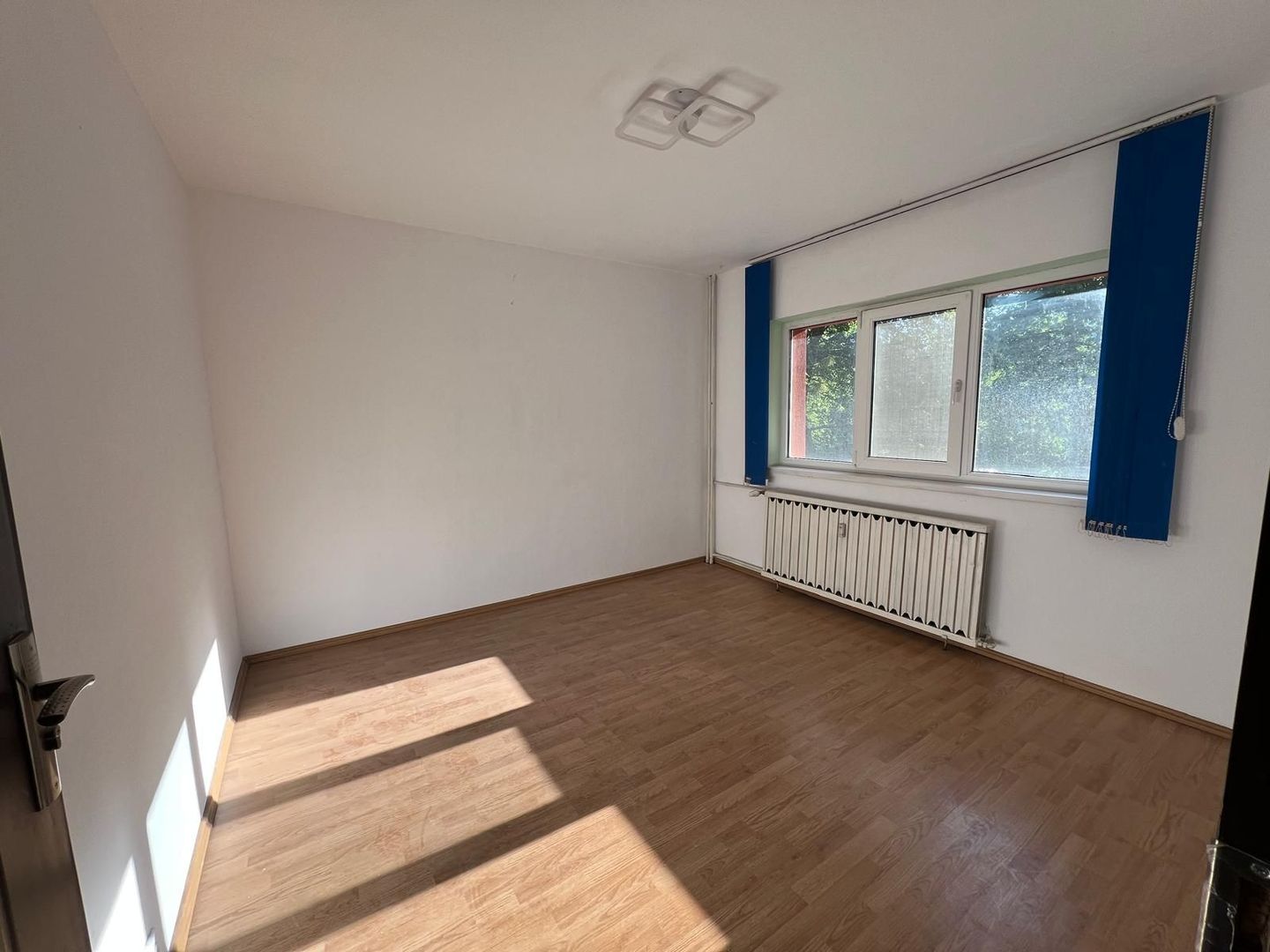 2 camere etaj 1 Aviatiei-Feleacu - Poză 5